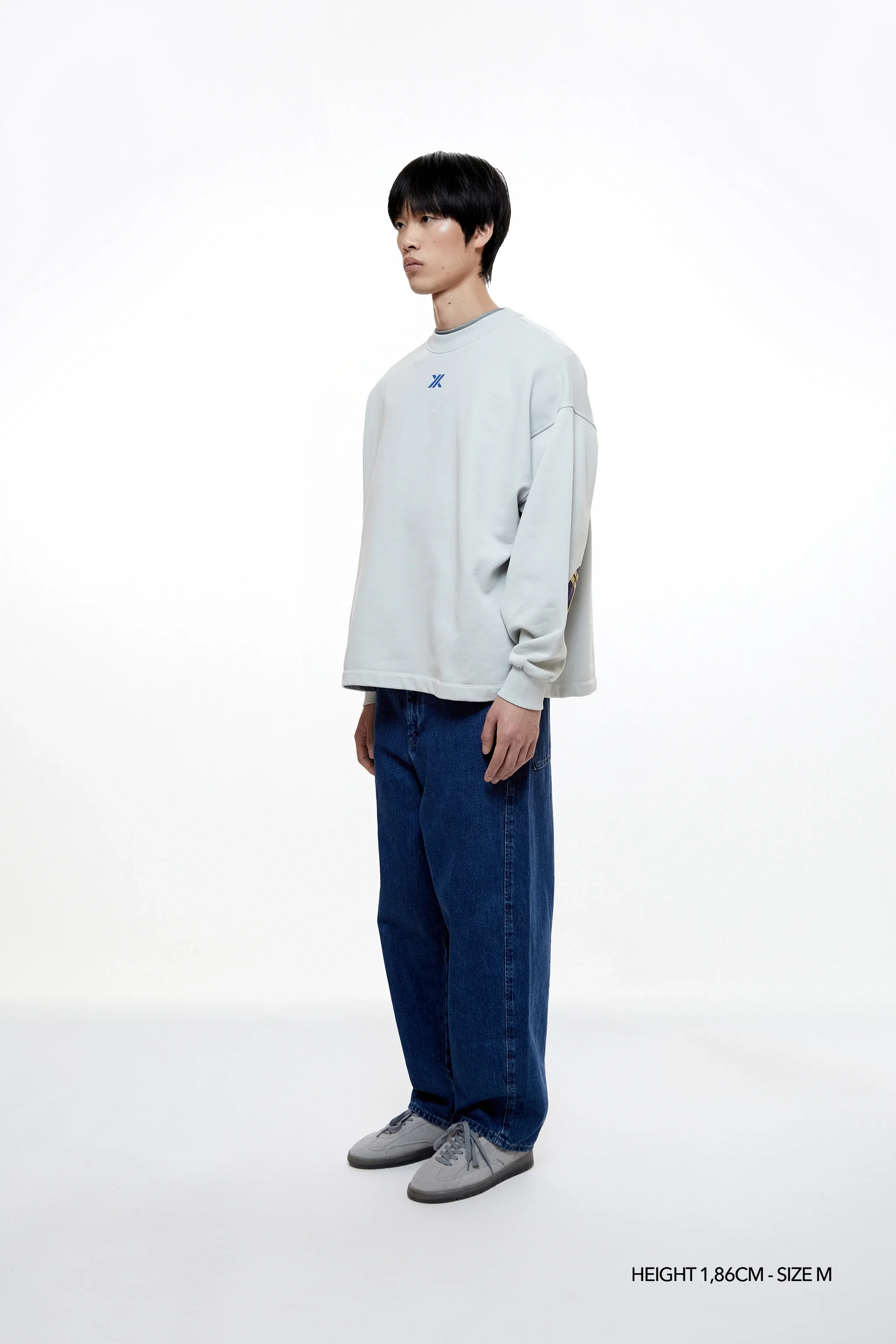 CRUMBLE "LE CLUB" CREWNECK - Image 3
