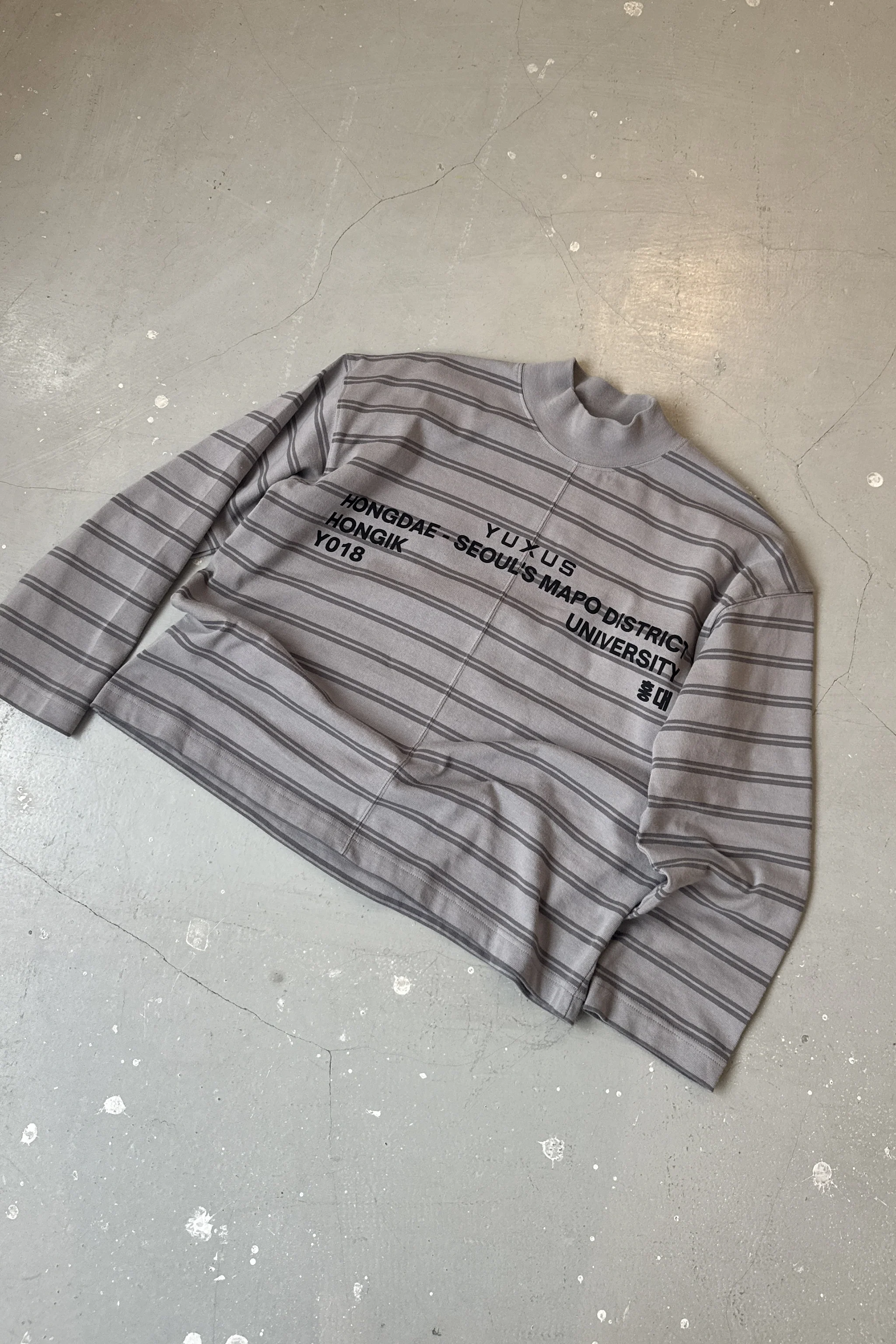 GLOSSY "HONGDAE" LONGSLEEVE - Image 3