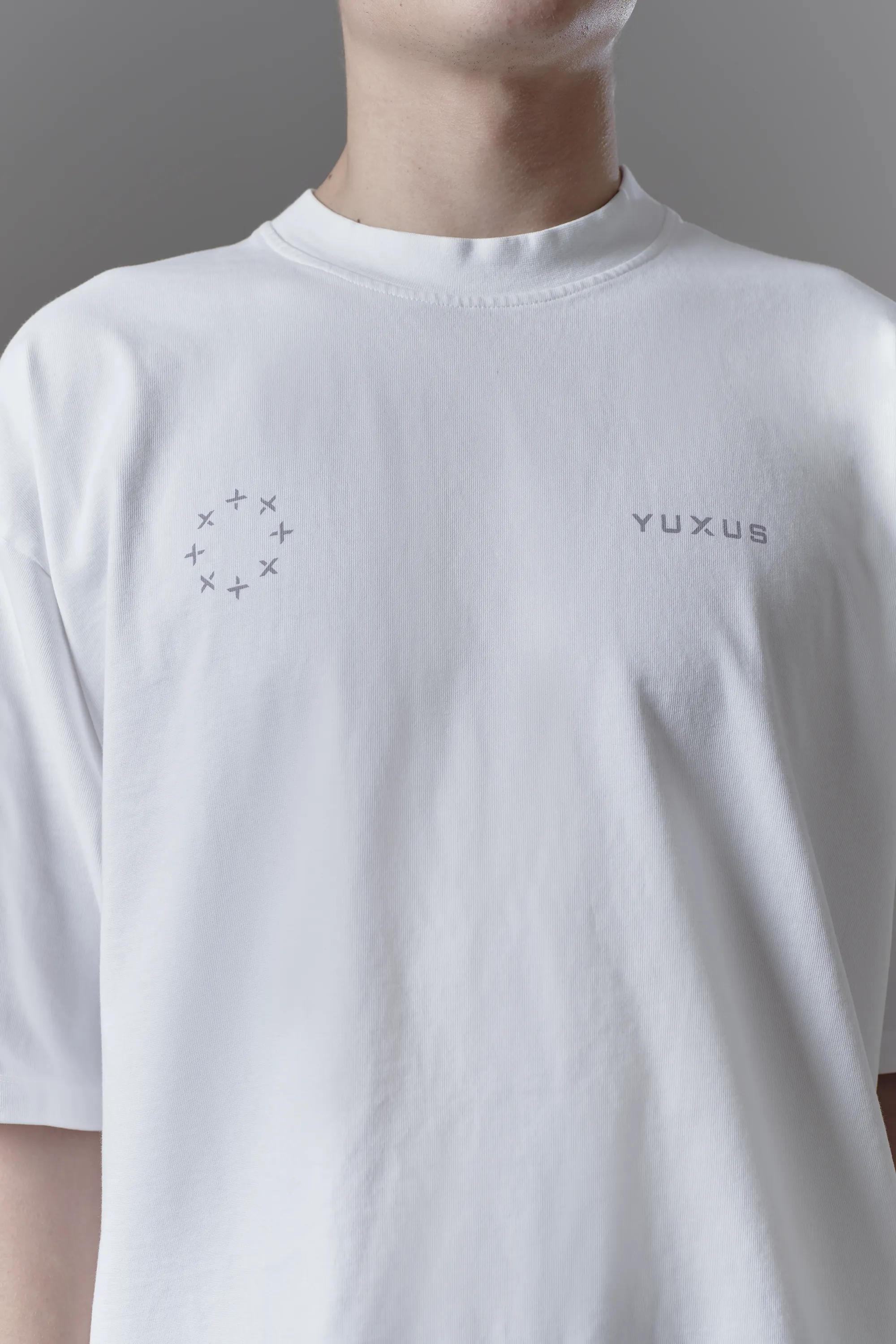 IVORY "VOYAGER" T-SHIRT - Image 9