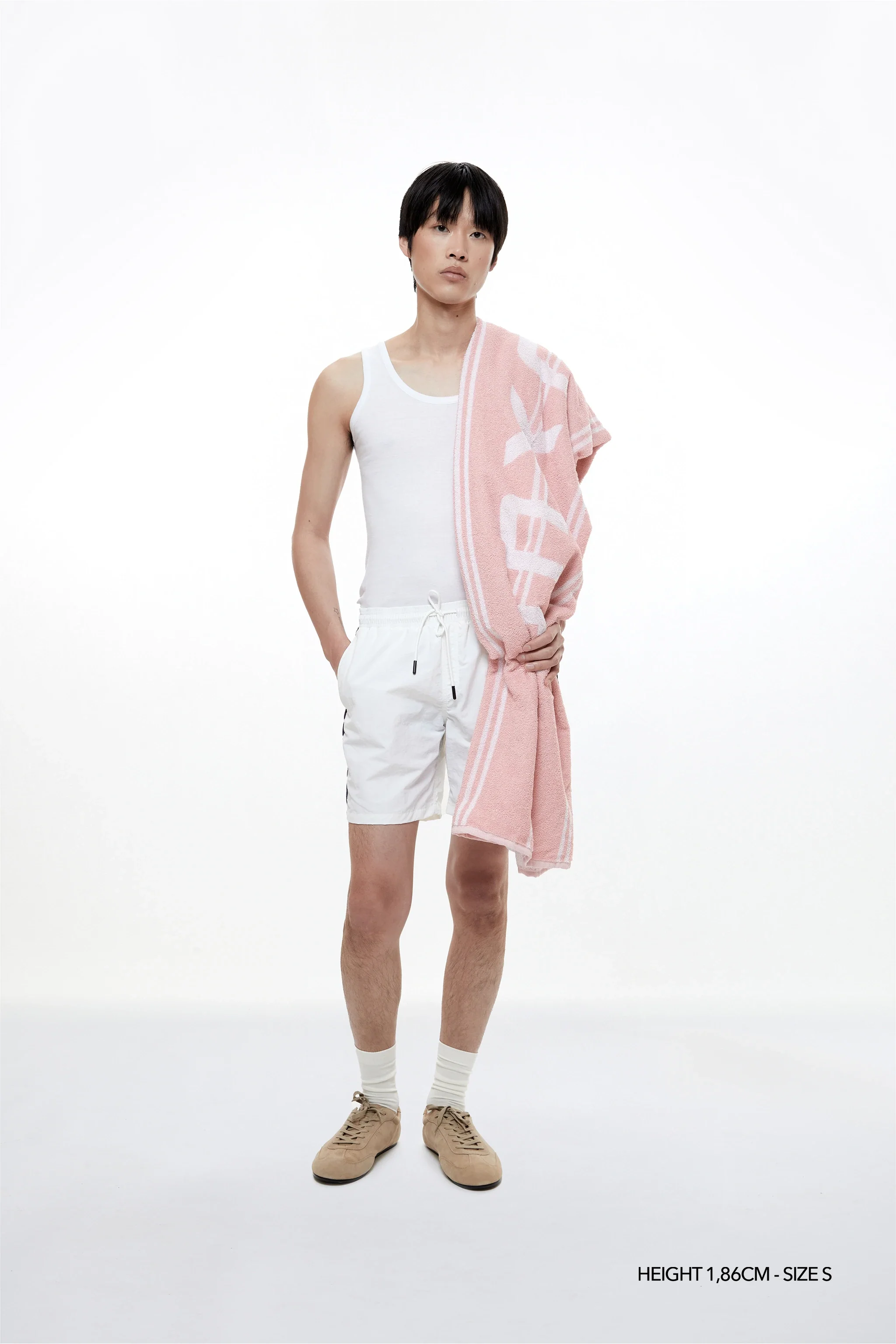 NOVA "LE CLUB" TOWEL - Image 4