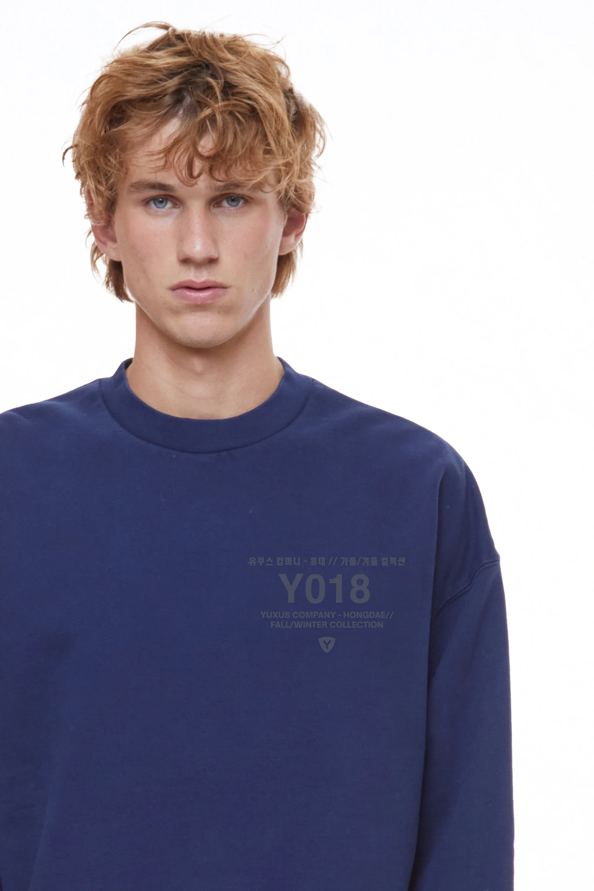 STEALTH "HONGDAE" CREWNECK - Image 11