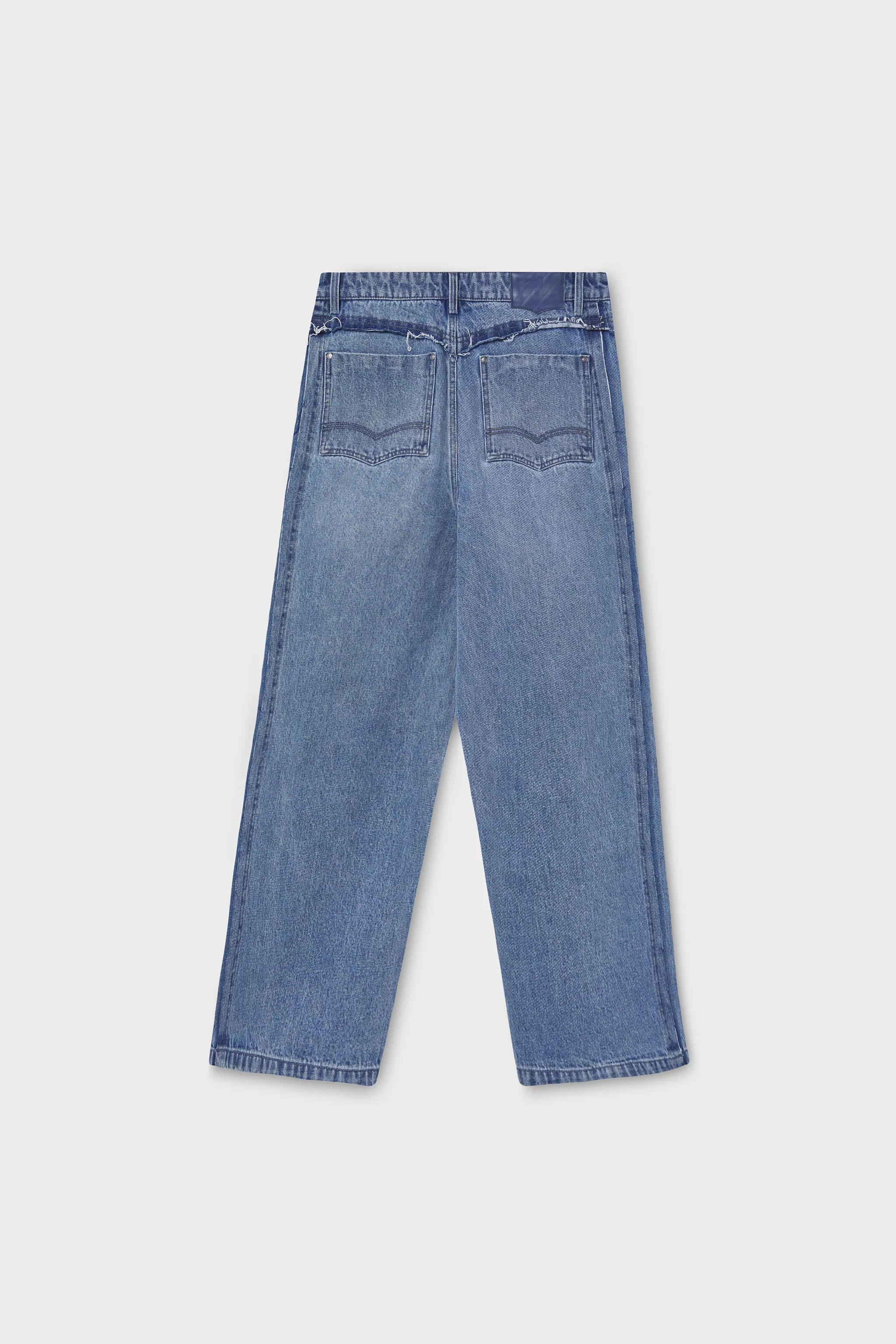WASHED "HONGDAE" JEANS - Image 12