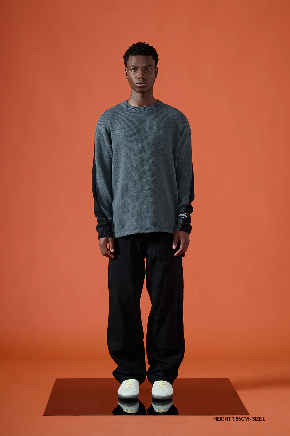 ZINC "GRAYSCALE" KNITTED CREWNECK - Image 3